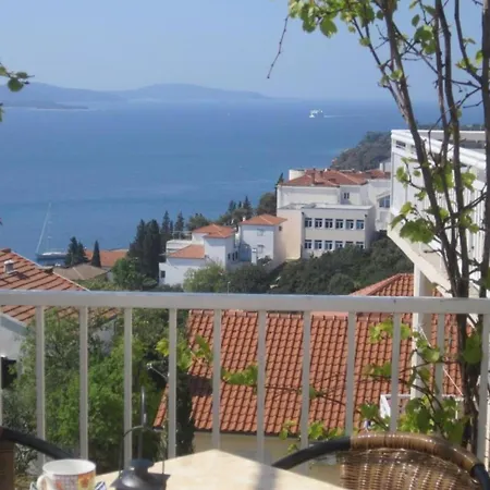 Azure Hvar - With Sea View Appartement *